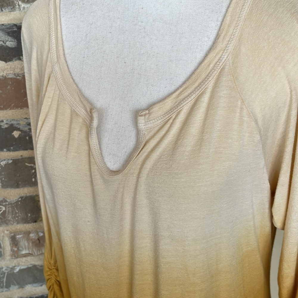 3/$20 Jule Yellow Gold & Amber Ombre Tied Waist Top Boho Chic - Picture 2 of 8